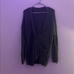 An American eagle sweater